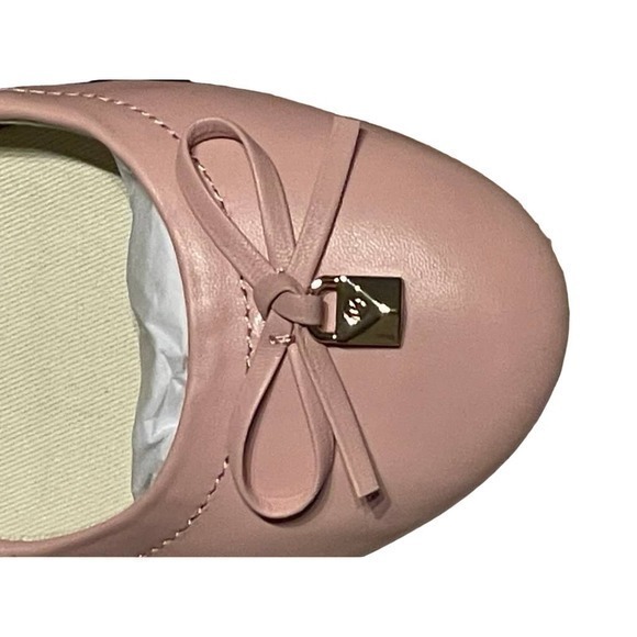 MICHAEL Michael Kors Juliette Ballet Flats in Blush Pink Size 6.5 NWT - Picture 2 of 7
